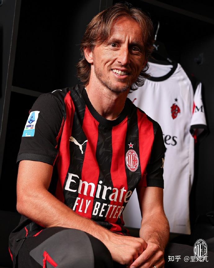 [德甲]凯恩破门奥利塞传射 拜仁2-0门兴格拉德巴赫