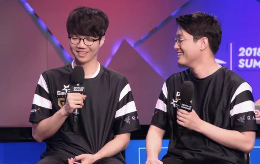 的表现让球 的表现让球